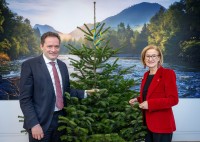 LH Mikl-Leitner und BM Totschnig: Aufruf zum regionalen Christbaum-Einkauf