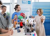 Robotik-Erfolge aus Niederösterreich: Teams der HTL St. Pölten und HTL Wiener Neustadt mit starken Leistungen