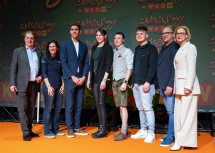 Bei der „Siegerlounge“ im VAZ St. Pölten holten Landeshauptfrau Johanna Mikl-Leitner und WKNÖ-Präsident Ecker die besten Lehrlinge Niederösterreichs ins Rampenlicht.