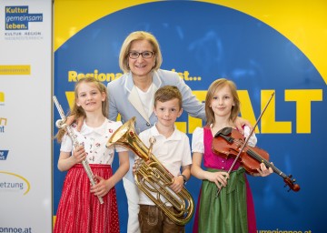 Landeshauptfrau Johanna Mikl-Leitner freut sich auf die jungen Talente bei prima la musica.