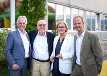 (v.l.n.r.) Landtagspräsident Karl Wilfing, Gerhard Griller, Landeshauptfrau Johanna Mikl-Leitner und Nikolaus Griller