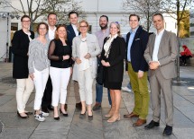 „Lange Nacht der Forschung“ am IST Austria in Klosterneuburg mit Landeshauptfrau Johanna Mikl-Leitner (5.v.r.), Bürgermeister Stefan Schmuckenschlager (5.v.l.), dem Landtagsabgeordnetem Christoph Kaufmann (2.v.r.), Martina Höllbacher, Leiterin der Abteilung Wissenschaft und Forschung (3.v.r.), ecoplus-Geschäftsführer Jochen Danninger (3.v.l.) und Georg Schneider, Managing Director vom IST Austria (rechts)