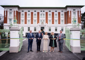 Feierliche Eröffnung der NÖ Landesausstellung 2026 mit dem Leiter der Abteilung Kunst und Kultur des Landes Niederösterreich Hermann Dikowitsch, Landesrat Anton Kasser, Landeshauptfrau Johanna Mikl-Leitner, Vorständin der NÖ Landesgesundheitsagentur Elisabeth Bräutigam und dem Geschäftsführer der NÖ Landesausstellung Erwin Klissenbauer (v.l.n.r.)