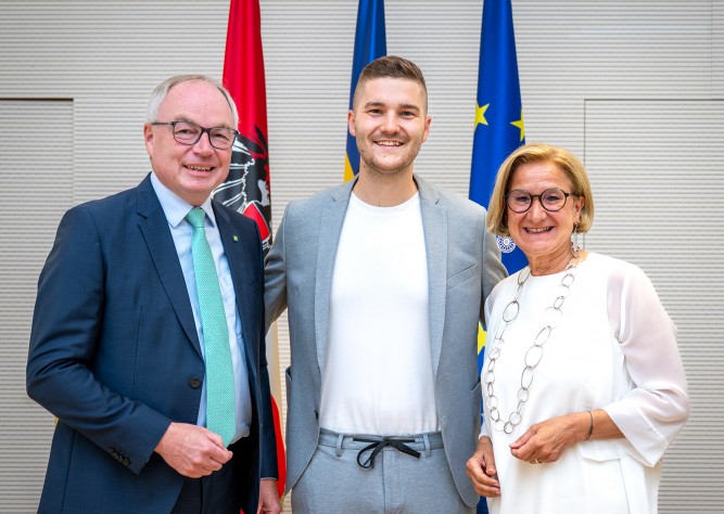 LH Mikl-Leitner und LH-Stv. Pernkopf gratulieren Lukas Renz zum Mandat „Young Energy Ambassador“ der EU Kommission